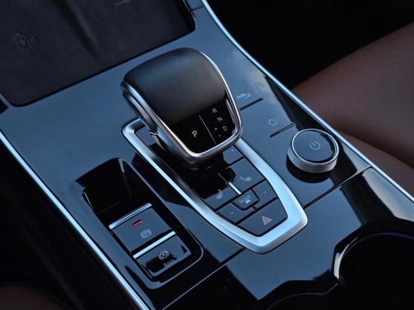Omoda C5 I с пробегом 2023 года, цена 1 837 000 рублей, 39929 км, внедорожник, Автокод Объявления