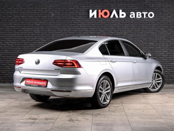 Volkswagen Passat B8 с пробегом 2017 года, цена 1 745 000 рублей, 198761 км, седан, Автокод Объявления