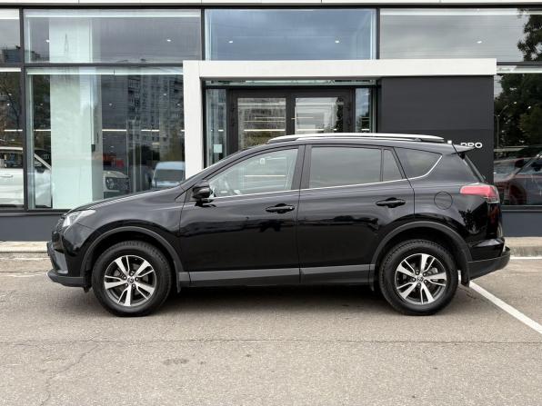 Toyota RAV4 IV (XA40) Рестайлинг с пробегом 2017 года, цена 1 739 000 рублей, 219641 км, внедорожник, Автокод Объявления