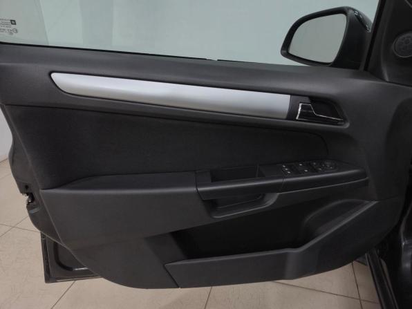 Opel Astra H Рестайлинг с пробегом 2011 года, цена 580 000 рублей, 177658 км, хэтчбек, Автокод Объявления
