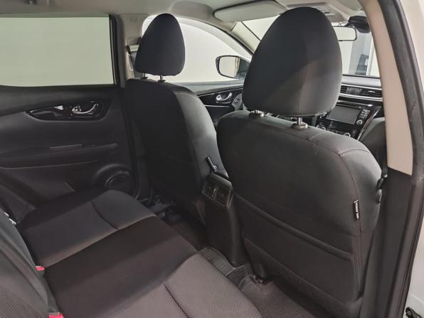 Nissan Qashqai II с пробегом 2018 года, цена 1 495 000 рублей, 199452 км, внедорожник, Автокод Объявления