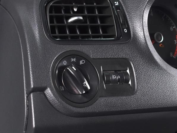 Volkswagen Polo V Рестайлинг с пробегом 2020 года, цена 760 995 рублей, 335087 км, седан, Автокод Объявления