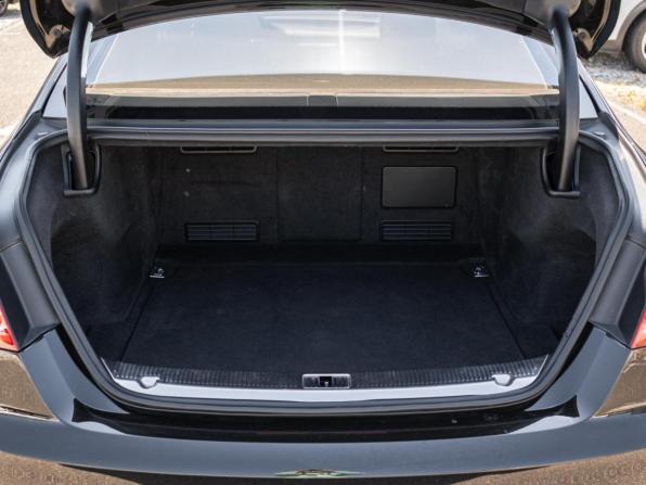 Audi S8 III (D4) с пробегом 2013 года, цена 2 650 000 рублей, 325955 км, седан, Автокод Объявления