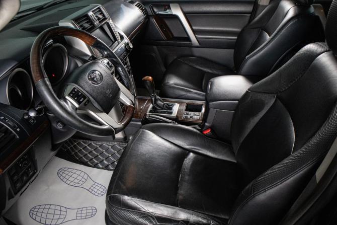 Toyota Land Cruiser Prado 150 Series с пробегом 2010 года, цена 2 439 000 рублей, 268000 км, внедорожник, Автокод Объявления