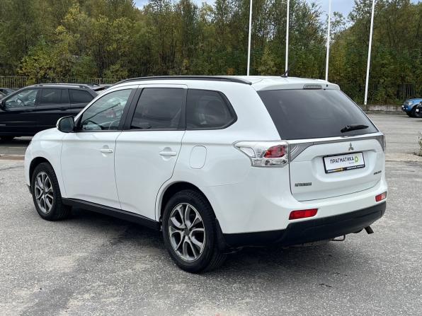 Mitsubishi Outlander III с пробегом 2013 года, цена 1 349 000 рублей, 135000 км, внедорожник, Автокод Объявления