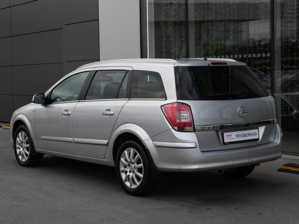 Opel Astra H Рестайлинг с пробегом 2013 года, цена 779 000 рублей, 197741 км, универсал, Автокод Объявления