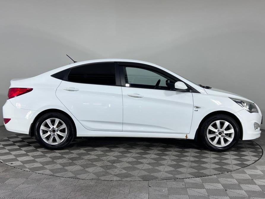 Hyundai Solaris I Рестайлинг Ростов-на-Дону  - изображение 4