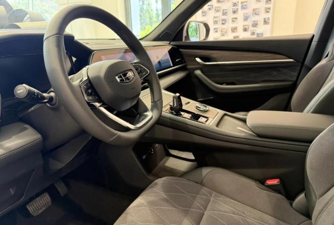 Новый Geely Monjaro I 2026 года, цена 4 599 990 рублей, внедорожник, Автокод Объявления