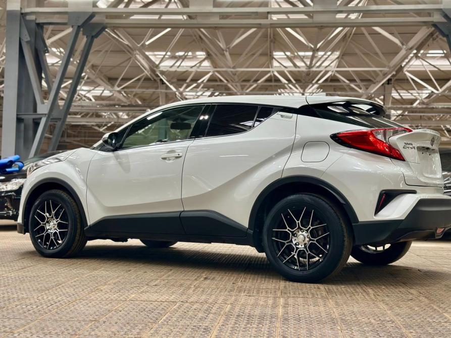 Toyota C-HR I Набережные Челны  - изображение 12