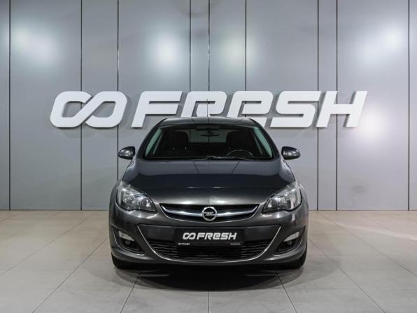 Opel Astra J Рестайлинг с пробегом 2013 года, цена 699 000 рублей, 274589 км, седан, Автокод Объявления
