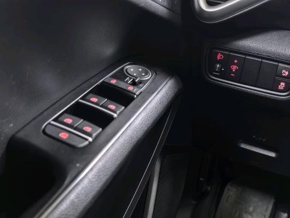 Kia Soul III с пробегом 2020 года, цена 2 195 000 рублей, 35100 км, хэтчбек, Автокод Объявления
