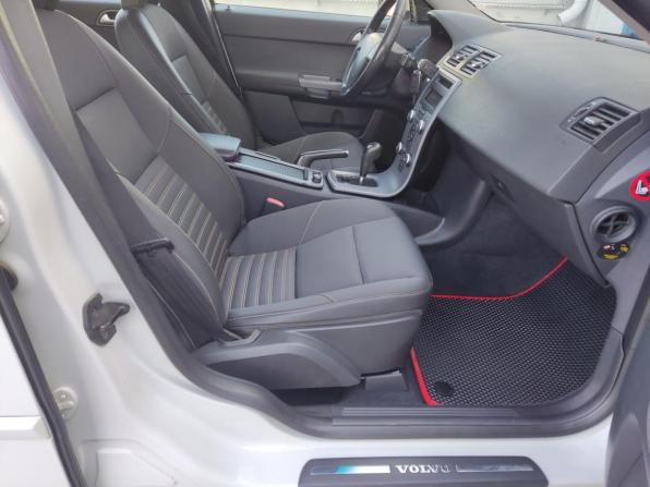 Volvo S40 II Рестайлинг с пробегом 2012 года, цена 620 000 рублей, 119000 км, седан, Автокод Объявления