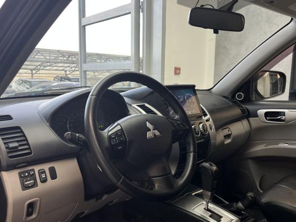 Mitsubishi Pajero Sport II с пробегом 2011 года, цена 1 690 000 рублей, 282000 км, внедорожник, Автокод Объявления