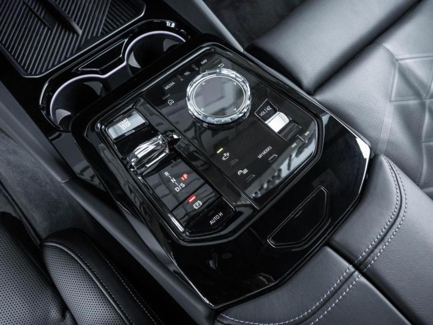 BMW 5 серии VIII (G60/G61/G68) Ставрополь  - изображение 15