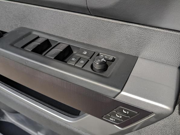 Toyota Sequoia III с пробегом 2023 года, цена 12 005 000 рублей, 34850 км, внедорожник, Автокод Объявления