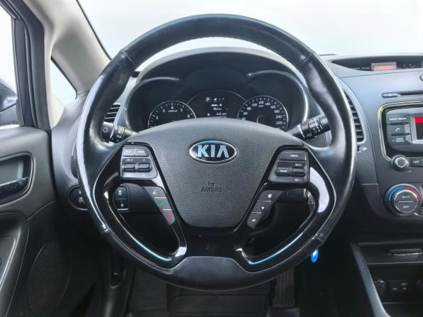 Kia Cerato III Рестайлинг (Classic) с пробегом 2018 года, цена 1 260 000 рублей, 190000 км, седан, Автокод Объявления