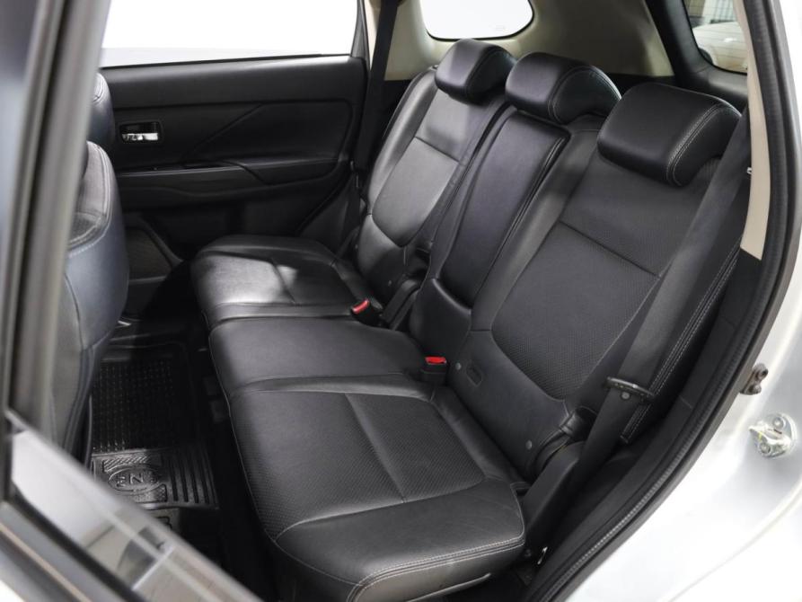 Mitsubishi Outlander III Рестайлинг 2 Ростов-на-Дону  - изображение 9