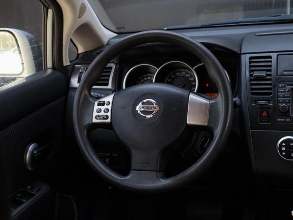Nissan Tiida I Рестайлинг с пробегом 2010 года, цена 740 000 рублей, 118956 км, хэтчбек, Автокод Объявления