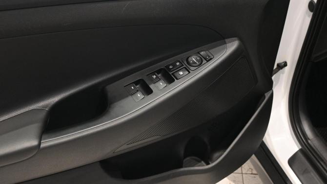 Hyundai Tucson III Рестайлинг с пробегом 2020 года, цена 2 395 000 рублей, 70184 км, внедорожник, Автокод Объявления