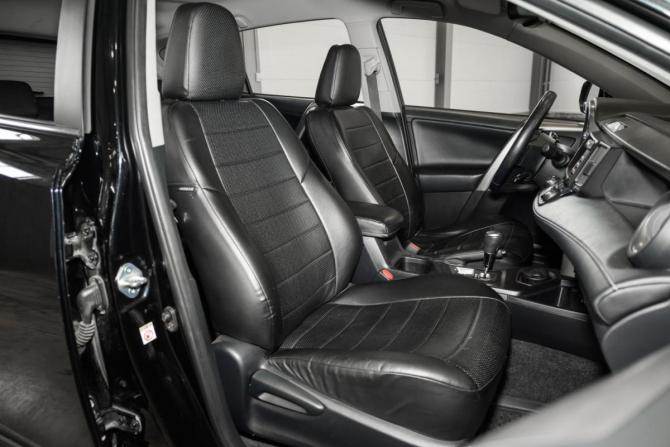 Toyota RAV4 IV (XA40) Рестайлинг с пробегом 2017 года, цена 2 799 000 рублей, 78379 км, внедорожник, Автокод Объявления