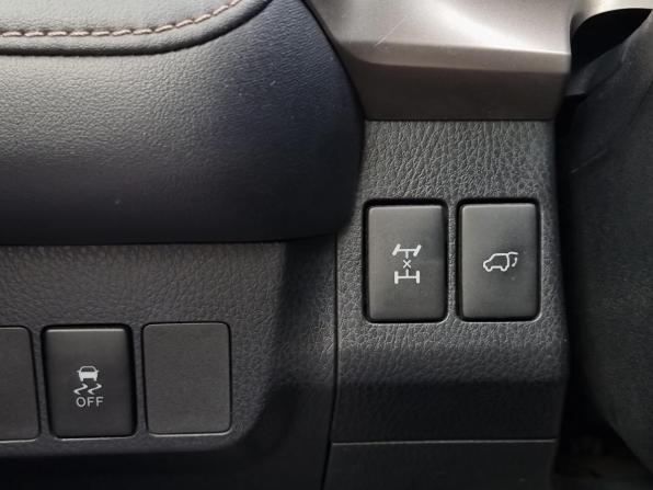 Toyota RAV4 IV (XA40) с пробегом 2013 года, цена 1 999 000 рублей, 107003 км, внедорожник, Автокод Объявления