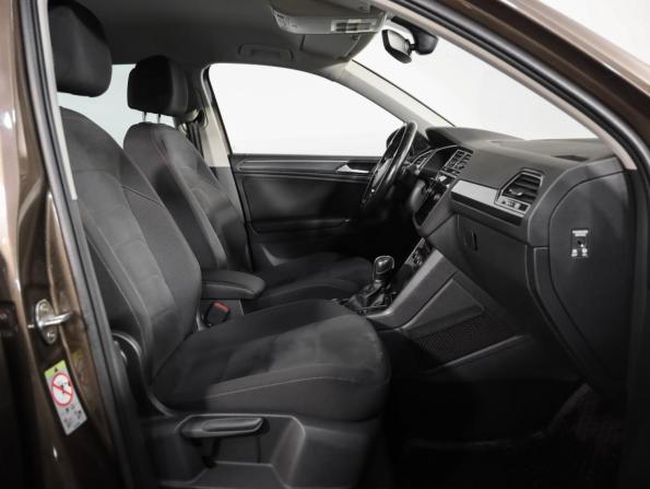 Volkswagen Tiguan II с пробегом 2018 года, цена 2 599 000 рублей, 147654 км, внедорожник, Автокод Объявления