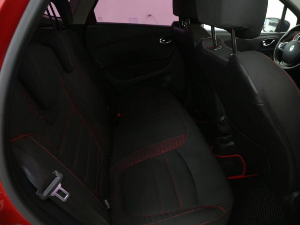 Renault Kaptur I с пробегом 2018 года, цена 1 546 000 рублей, 109500 км, внедорожник, Автокод Объявления