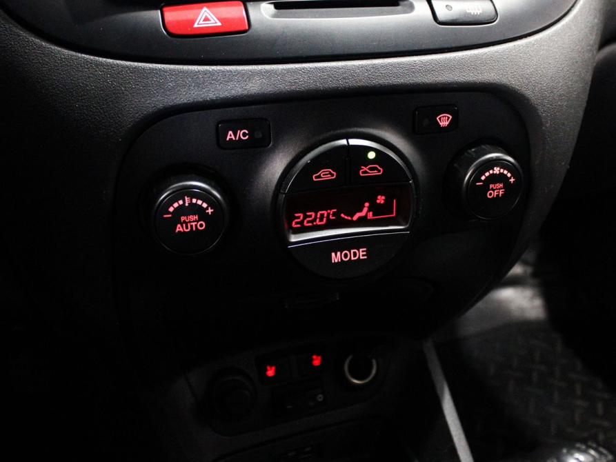 Kia Rio II Рестайлинг Минеральные Воды  - изображение 17
