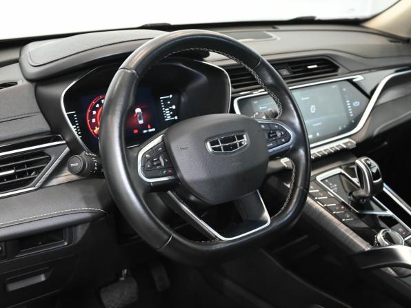 Geely Atlas Pro с пробегом 2023 года, цена 2 300 000 рублей, 30000 км, внедорожник, Автокод Объявления