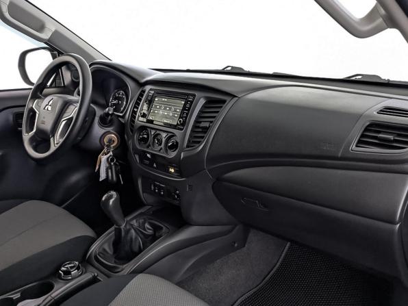 Mitsubishi L200 V с пробегом 2019 года, цена 2 850 000 рублей, 76029 км, offers.body_type.unknown, Автокод Объявления