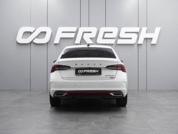 Skoda Octavia IV (A8) с пробегом 2023 года, цена 2 299 000 рублей, 130463 км, лифтбек, Автокод Объявления