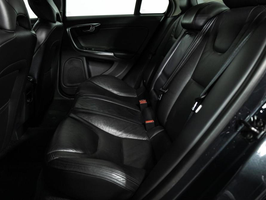 Volvo S60 II Санкт-Петербург  - изображение 11