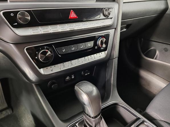 Hyundai Sonata VII (LF) Рестайлинг с пробегом 2019 года, цена 1 679 000 рублей, 90703 км, седан, Автокод Объявления