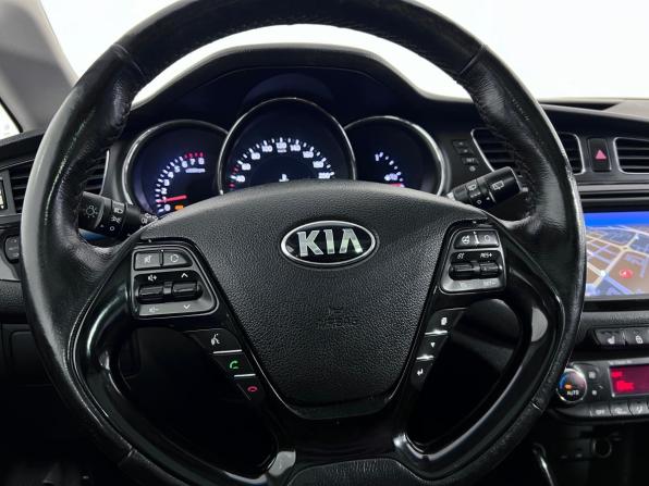 Kia Ceed II с пробегом 2013 года, цена 1 075 000 рублей, 183668 км, хэтчбек, Автокод Объявления