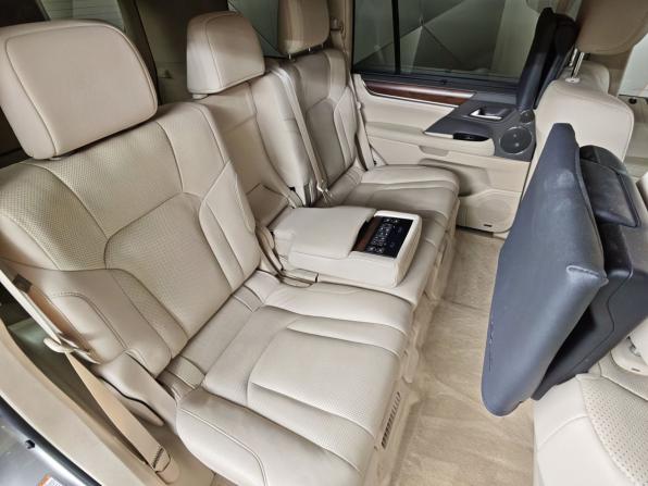 Lexus LX III Рестайлинг 2 с пробегом 2020 года, цена 9 171 000 рублей, 106401 км, внедорожник, Автокод Объявления