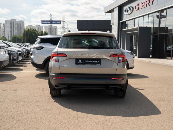 Skoda Karoq I с пробегом 2020 года, цена 2 095 000 рублей, 102110 км, внедорожник, Автокод Объявления