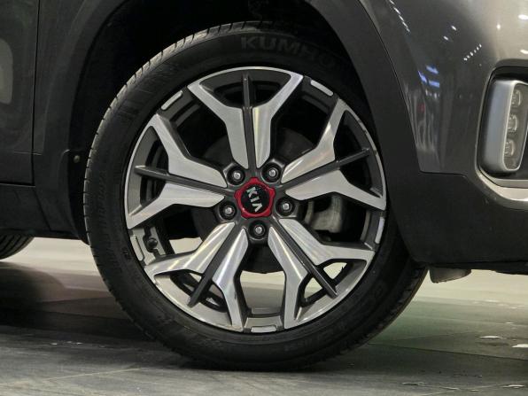 Kia Seltos I с пробегом 2020 года, цена 2 268 000 рублей, 34779 км, внедорожник, Автокод Объявления