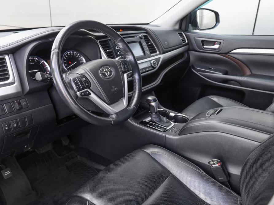 Toyota Highlander III (XU50) Москва  - изображение 19