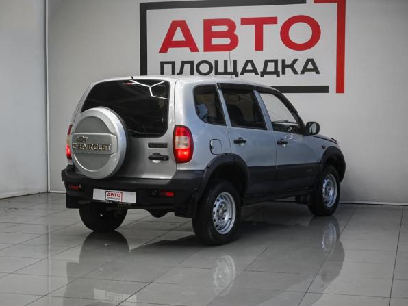 Chevrolet Niva I с пробегом 2005 года, цена 529 000 рублей, 141630 км, внедорожник, Автокод Объявления
