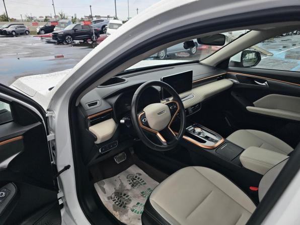 Haval Jolion I с пробегом 2021 года, цена 1 699 995 рублей, 34230 км, внедорожник, Автокод Объявления