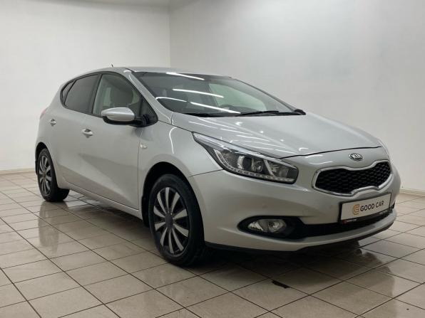 Kia Ceed II с пробегом 2014 года, цена 1 050 000 рублей, 71188 км, хэтчбек, Автокод Объявления