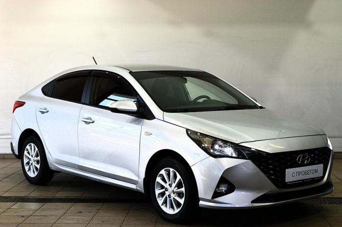 Hyundai Solaris II Рестайлинг с пробегом 2021 года, цена 1 399 000 рублей, 115000 км, седан, Автокод Объявления