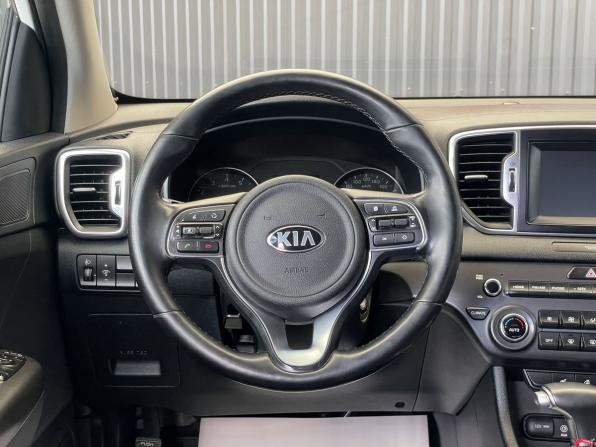 Kia Sportage IV Рестайлинг с пробегом 2018 года, цена 2 087 000 рублей, 150189 км, внедорожник, Автокод Объявления