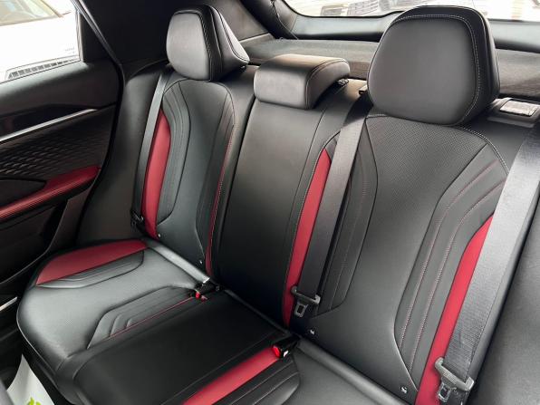 Geely Coolray I Рестайлинг с пробегом 2024 года, цена 2 220 000 рублей, 12195 км, внедорожник, Автокод Объявления