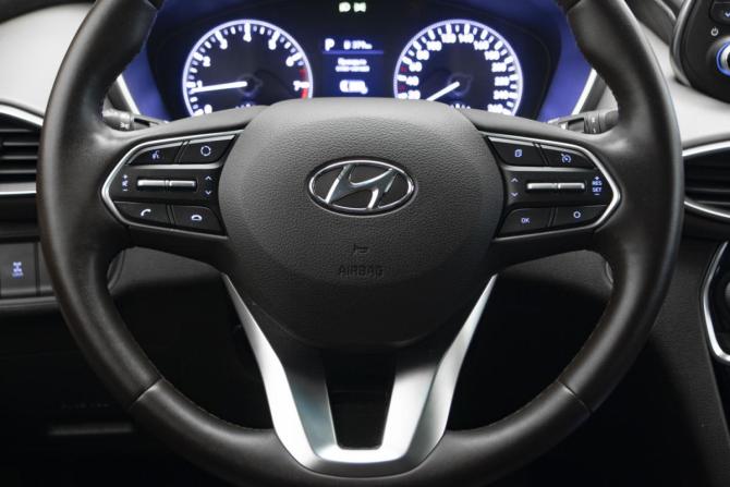 Hyundai Santa Fe IV с пробегом 2019 года, цена 2 900 000 рублей, 94764 км, внедорожник, Автокод Объявления