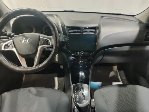 Hyundai Solaris I с пробегом 2011 года, цена 690 000 рублей, 121000 км, седан, Автокод Объявления