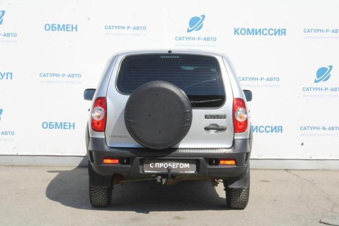 Chevrolet Niva I Рестайлинг с пробегом 2017 года, цена 690 000 рублей, 99000 км, внедорожник, Автокод Объявления