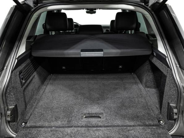 Land Rover Range Rover IV с пробегом 2017 года, цена 3 946 430 рублей, 144873 км, внедорожник, Автокод Объявления