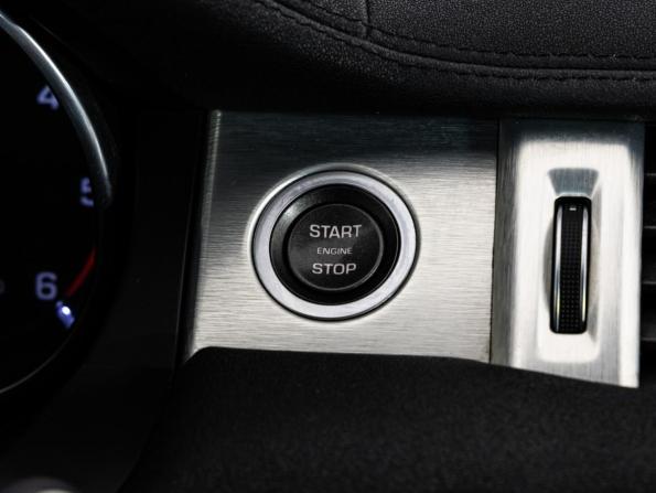 Land Rover Range Rover Evoque I с пробегом 2014 года, цена 1 849 000 рублей, 191676 км, внедорожник, Автокод Объявления