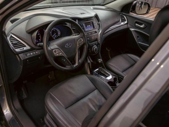 Hyundai Santa Fe III Рестайлинг с пробегом 2015 года, цена 1 745 000 рублей, 156322 км, внедорожник, Автокод Объявления
